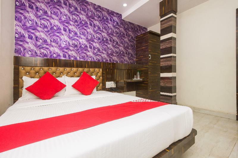 Oyo 8193 Hotel Pearl View Mumbai Dış mekan fotoğraf